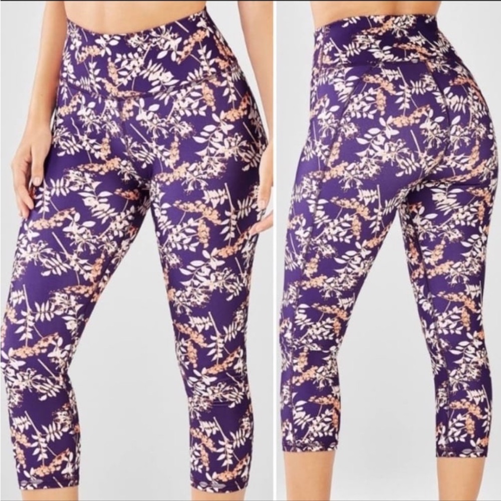 Fabletics High-Waisted Printed PowerHold Crop in Arcadia M